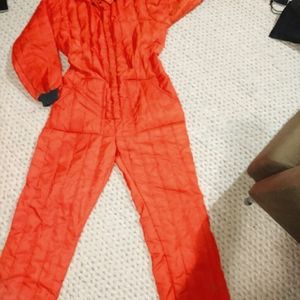 Bonded dracon body temperature snow suit L. 44-46